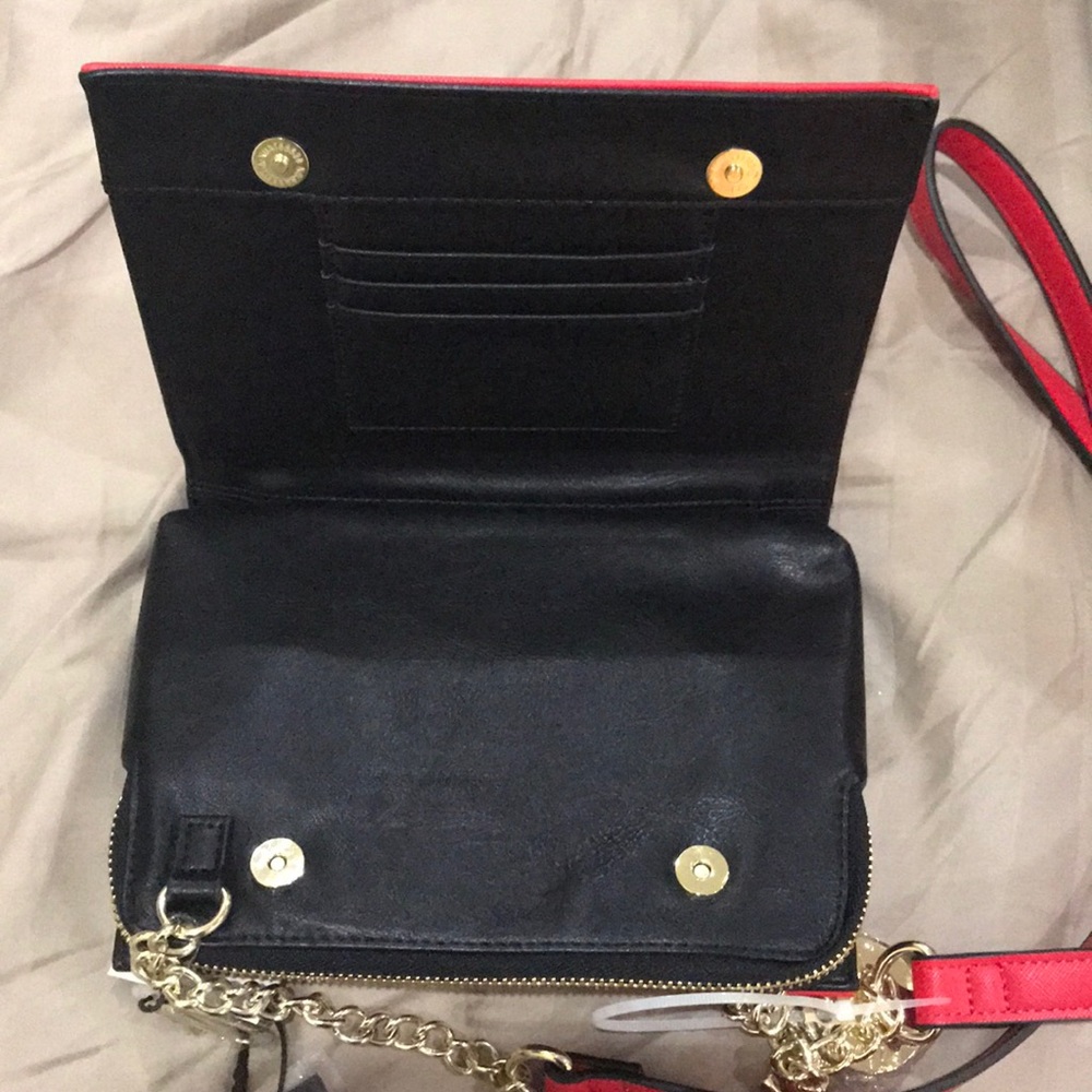 Steve Madden Bgreer Wallet on String - Picture 3 of 4